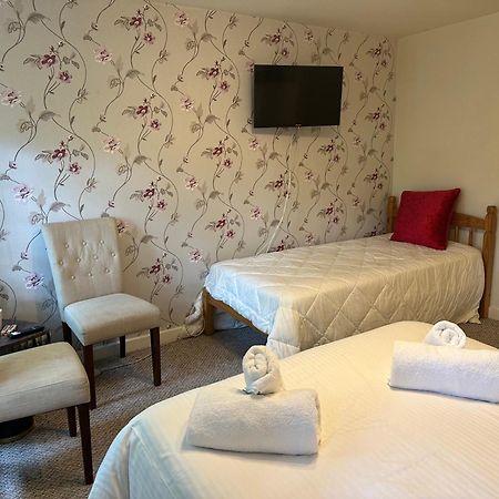 The Strontian Hotel Bagian luar foto